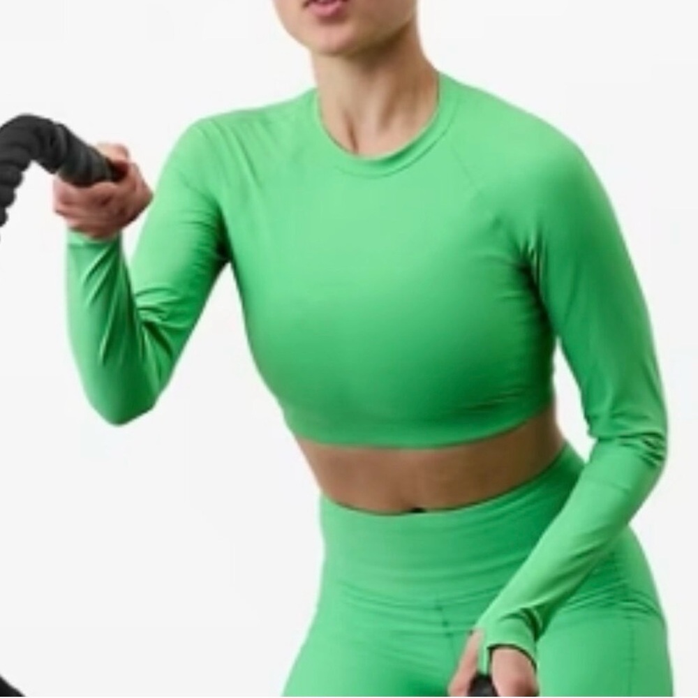 Athleta Crosstrain Ultra Crop Top Valley Green S NWT